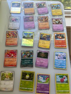 20 Pokémon cards
