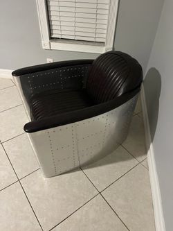 AVIATOR VINTAGE ALUMINUM LOUNGE CHAIR