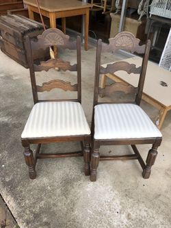 Set 4 oak chairs