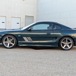 1995 Ford Mustang