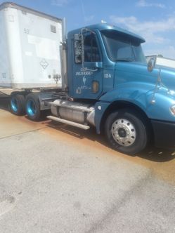 2007 FREIGHTLINER COLUMBIA