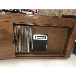 Mid Century Modern  Record Player And 8 Track In cabinet 160. 3 Nesting Tables 65