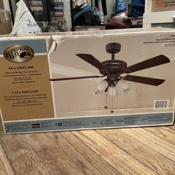 44 Inch Hampton Bay Sinclair Ceiling Fan REVERSIBLE BLADES Cherry/Walnut