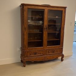 Display Cabinet