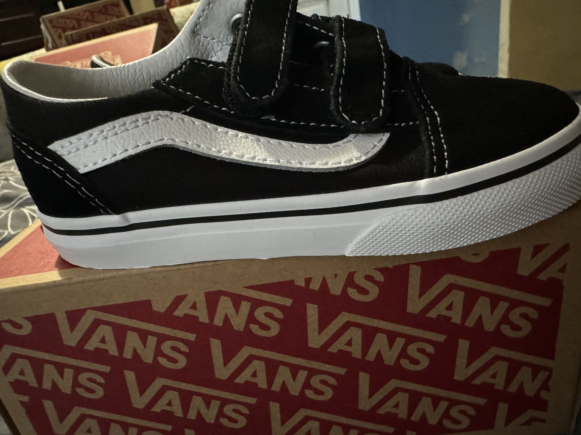 Vans 9c