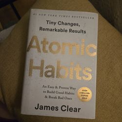 Atomic Habits: An Easy & Proven Way to Build Good Habits & Break Bad Ones