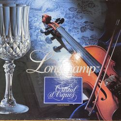 Cristal Wine Glasses Set Of 4 7.5 oz  “NEW IN BOX”