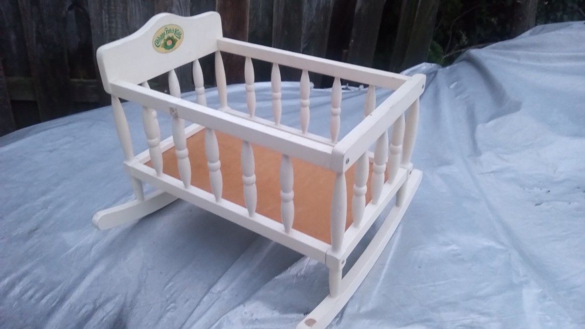 1984 Cabbage Patch Doll Bassinet