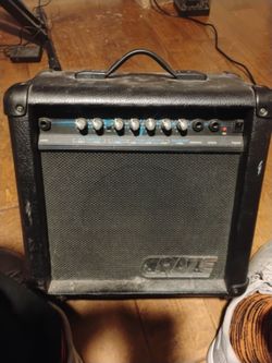Crate guitar amplifier