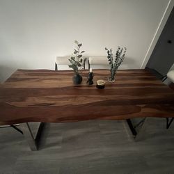 Dinning Table