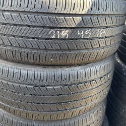 Set Of Tires (4) 215-45-18 Hankook 