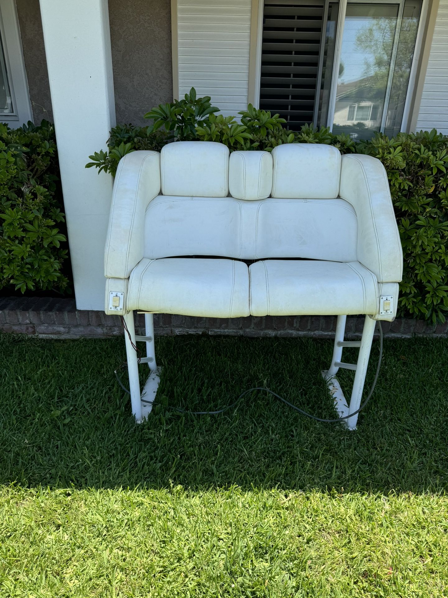 Boat Seat With Stand