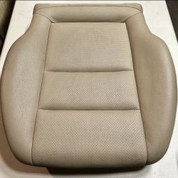 08-14 Mercedes C250 C300 C350 Sedan Front Left Driver Lower Seat Cushion Beige