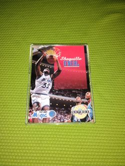 Like Mint Shaquille O'Neal 1992-93 SkyBox Rookie Basketball Card #382