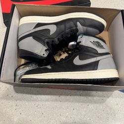 Nike Air Jordan 1 Retro High OG Shadow 555088-014 Size 10
