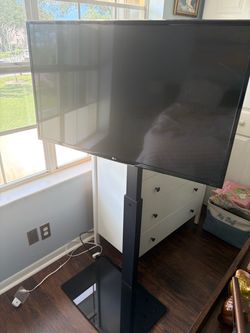 Smart TV 45 and stand