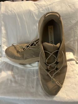 Hoka Tranport Commuter Shoe