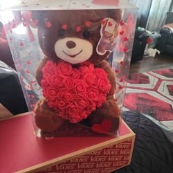 Teddy Bear With Flowers 