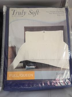 Full Queen duvet set
