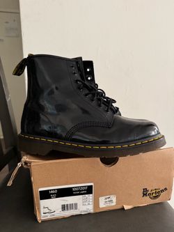 Dr Martens Patern Leather