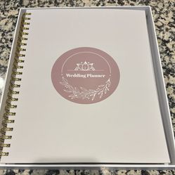 Keepsake Spiral Wire Wedding Planner Book and Organizer New  in  Box . 12” x 10”