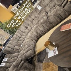 ✨️Reclining Sectionals Sofas ✨️ Furniture Sectionals, Bedrooms, Dining Avail