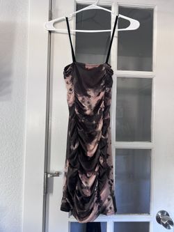 Clothes / Dress / Women’s Wear
