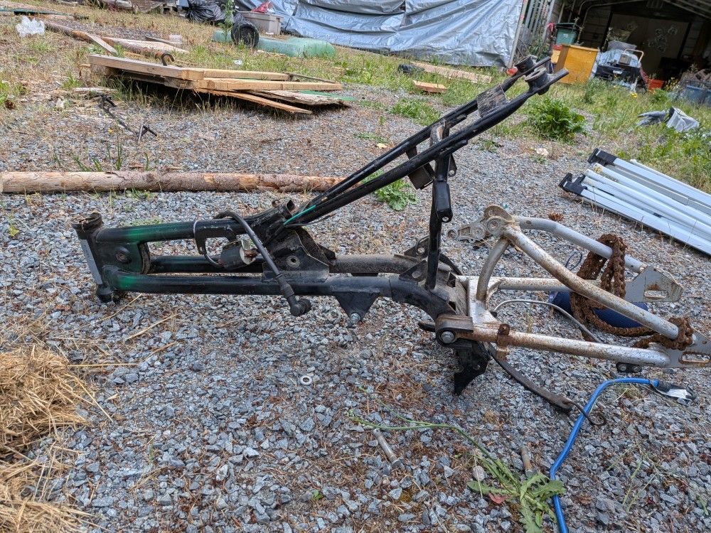 2004 Flywing MX100 Frame