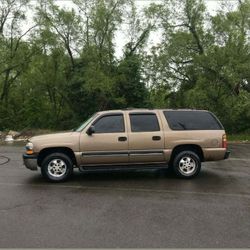 2003 Chevrolet Suburban