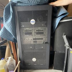 Dell 24u Enclosed Server Rack