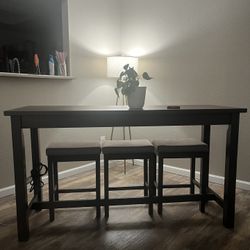 Dinning Table