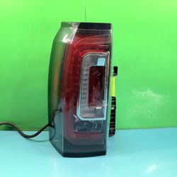 Tail Light Yukon 2015 2016 2017 2018 2019 2020 Oem 