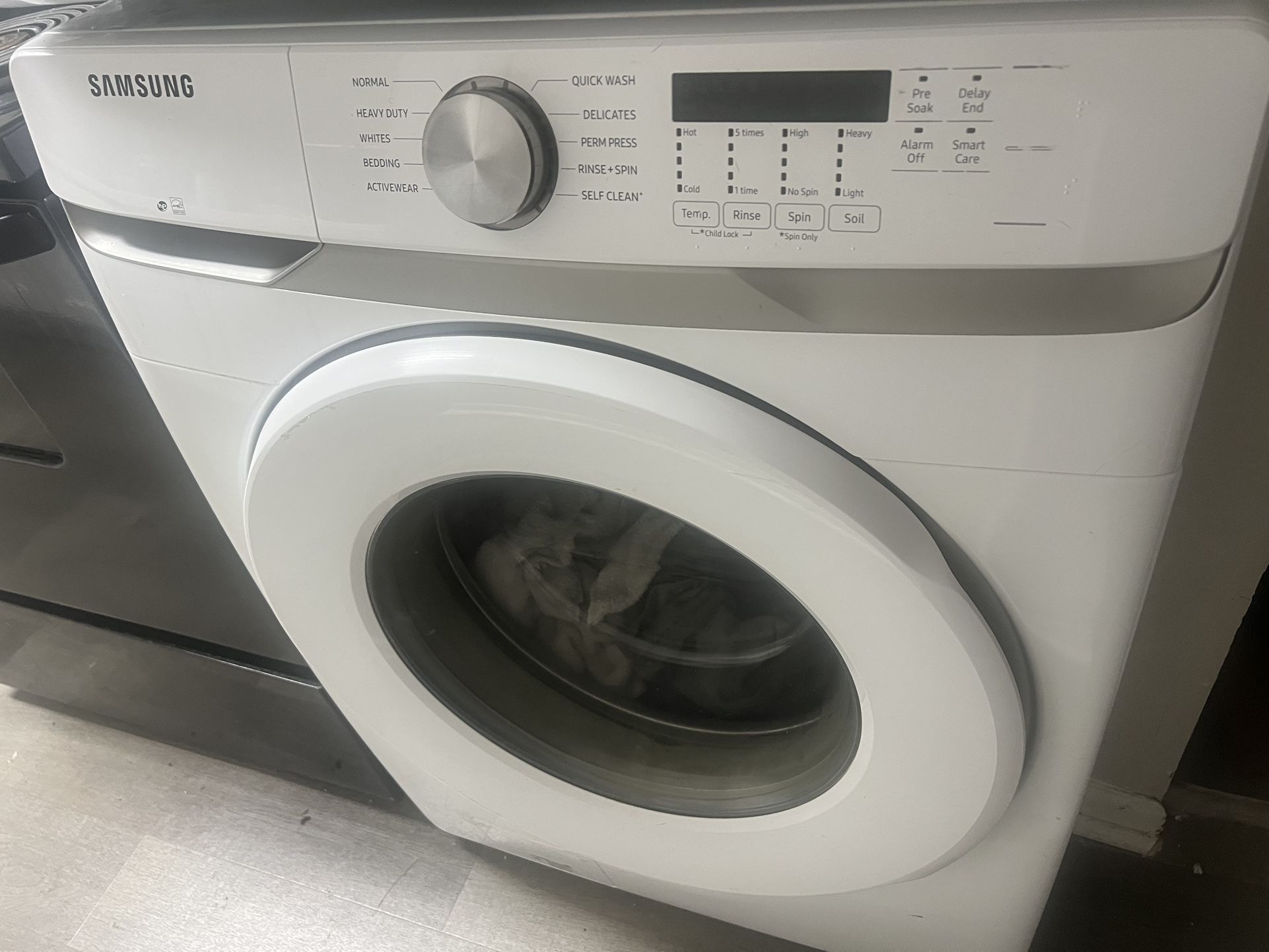 Samsung Digital Washer And Dryer Set