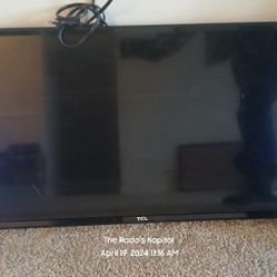 32" Roku TCL