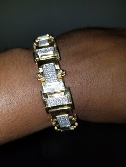 14k gold plated bracelet