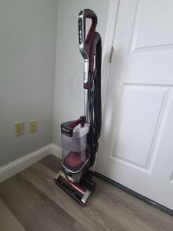 Shark vacuum