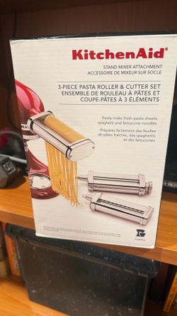Kitchen Aid 3 Piece Pasta Roller and Cutter set
