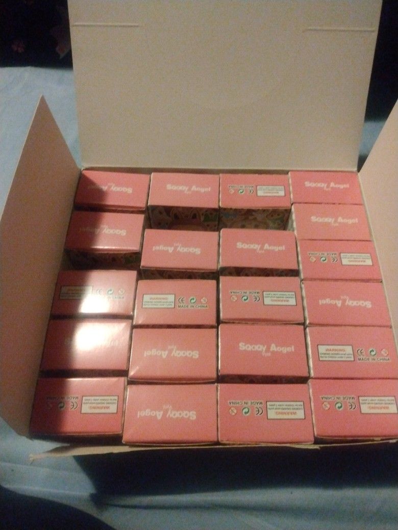 Herrera Mini Figures