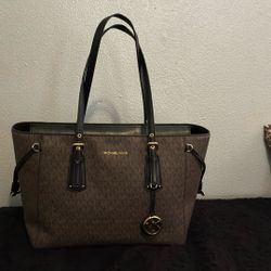 Micheal Kors 