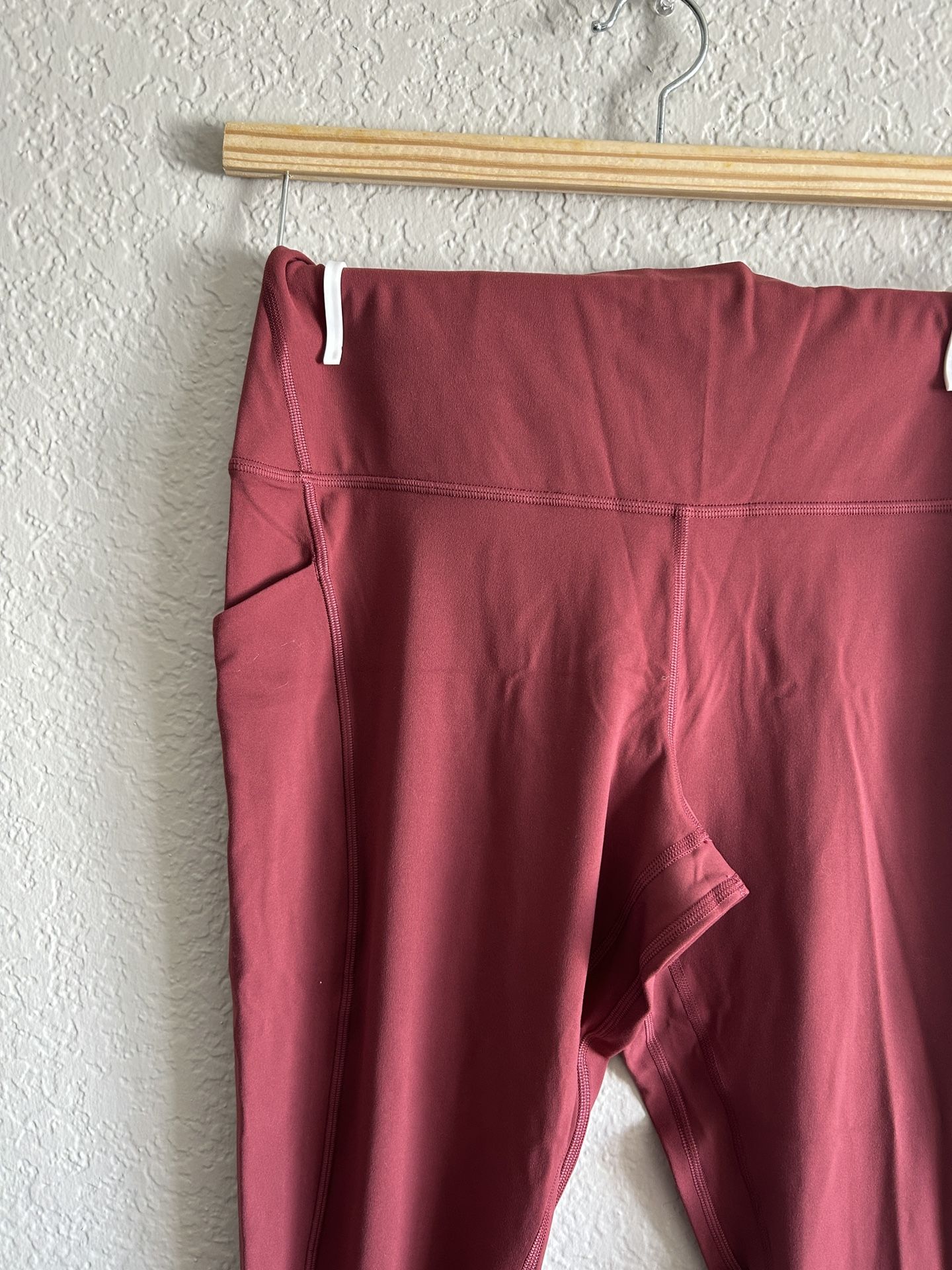 Lululemon Align High Rise Pant 28” Pockets for Sale in Alta Loma