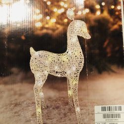 28 Inches Tall With 30 Led Sparkling White Lights 