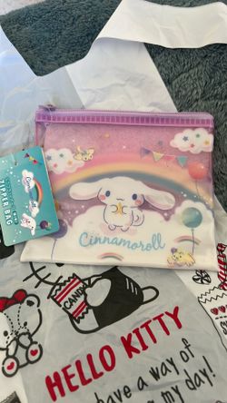 Cinnamoroll Sanrio character mini zipper bag