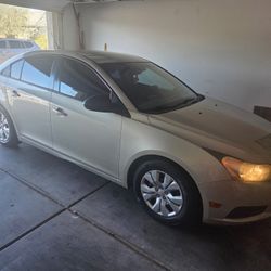 2013 Chevrolet Cruze – $3,000