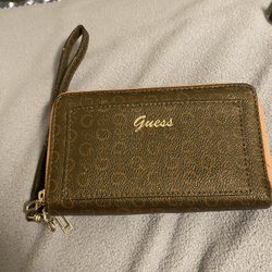 Guess Wallet