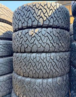 275 70 R 18 vendo llantas usadas Marca Bfgoorich ko2