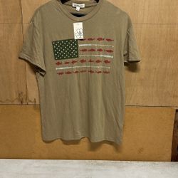 Flag Fishing T-Shirt Size Large