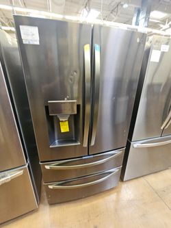 French door refrigerator LG Black Diamond color 36 inch wide with showcase 