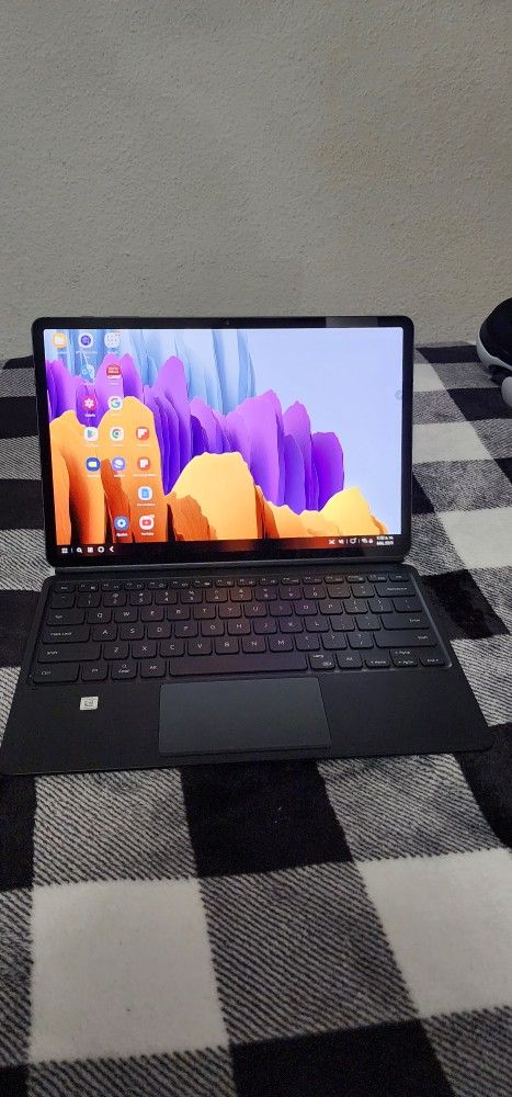 Galaxy Tab S7 Plus With Cover Case Keyboard.