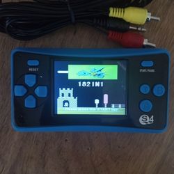 RETRO HANDHELD GAME CONSOLE 182 IN 1 GAMES CLASSIC PORTABLE 2.5" SCREEN ARCADE TV VIDEO GAME 