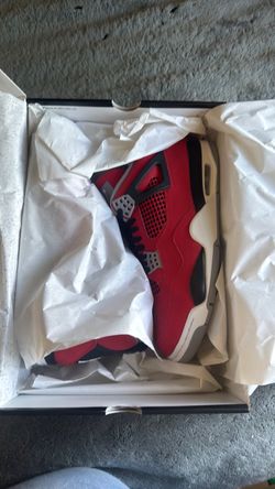 Jordan 4 fire red toro